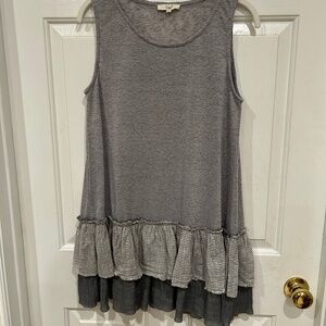 Easel women’s Grey tank top with ruffle